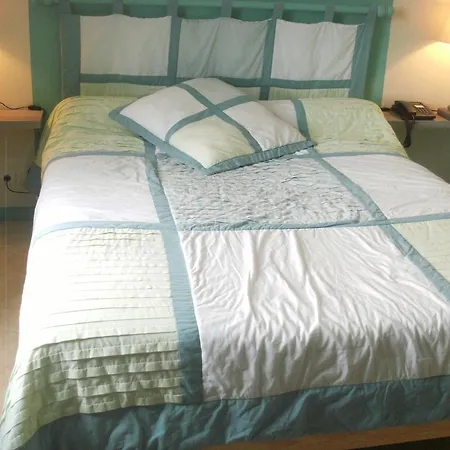 Ξενοδοχείο Les Confins Du Perche