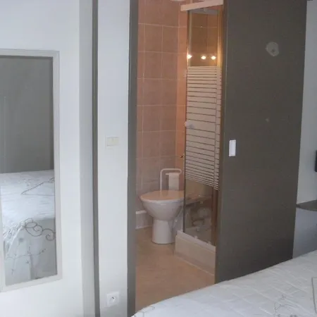 Les Confins Du Perche Tuffé