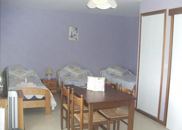 Les Confins Du Perche Tuffé